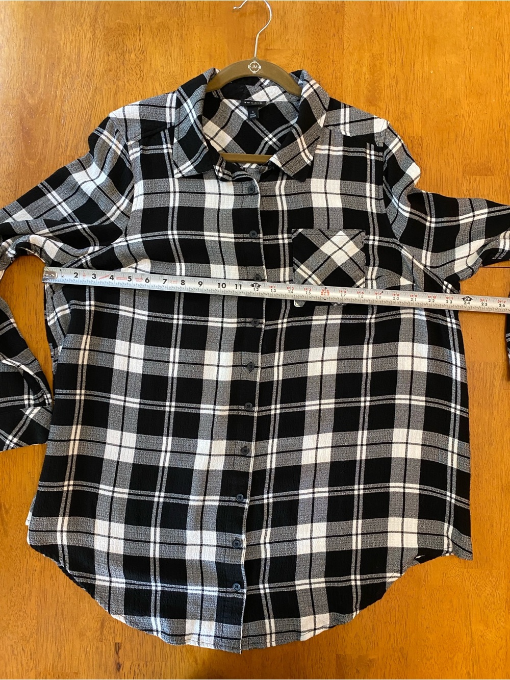 Torrid - Lizzie Crinkle L/S Flannel Gauze, Button up Tunic, B/W Plaid, Sz 1X - Picture 7 of 9